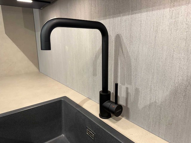 Schüller - showroomkeuken met apparatuur - afbeelding 19 van  23