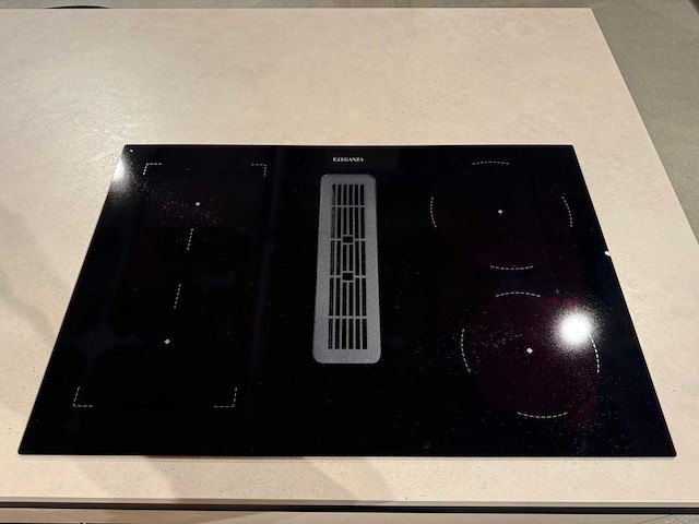 Schüller - showroomkeuken met apparatuur - afbeelding 22 van  23