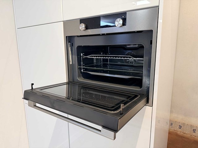 Schüller - showroomkeuken met atag apparatuur - afbeelding 8 van  18