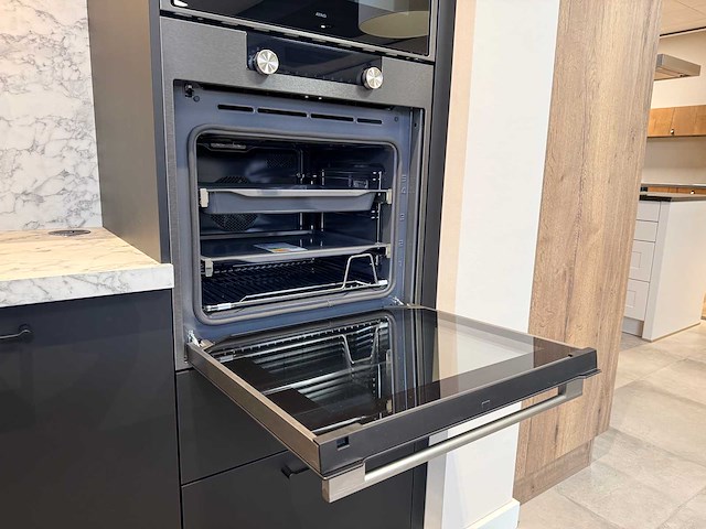 Schüller - showroomkeuken met atag/novy apparatuur - afbeelding 48 van  55