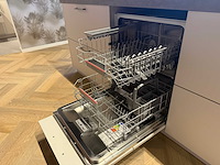Schüller - showroomkeuken met bosch apparatuur - afbeelding 2 van  33