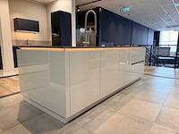 Schüller - showroomkeuken met etna apparatuur - afbeelding 2 van  44
