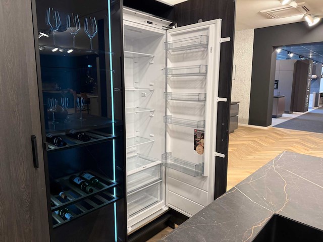 Schüller - showroomkeuken met etna apparatuur - afbeelding 25 van  32