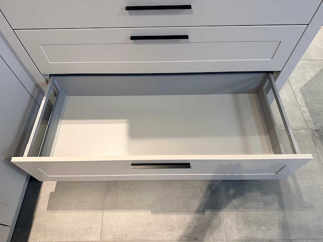 Schüller - showroomkeuken met miele apparatuur - afbeelding 33 van  37