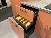 Schüller - showroomkeuken met pelgrim apparatuur - afbeelding 5 van  30