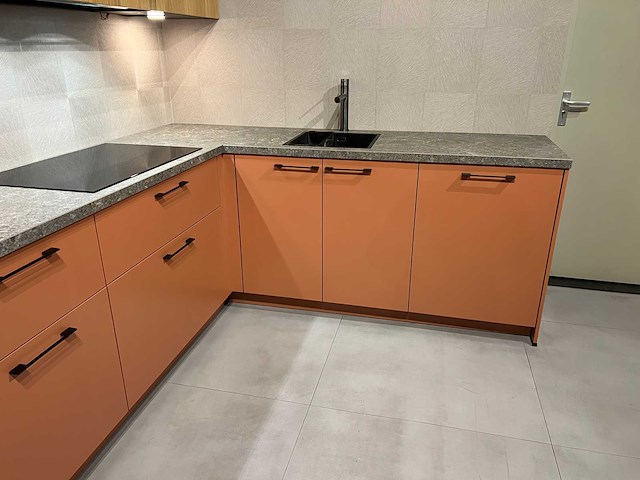 Schüller - showroomkeuken met pelgrim apparatuur - afbeelding 15 van  30