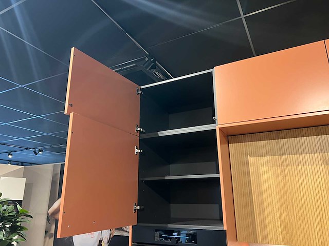 Schüller - showroomkeuken met pelgrim apparatuur - afbeelding 2 van  27