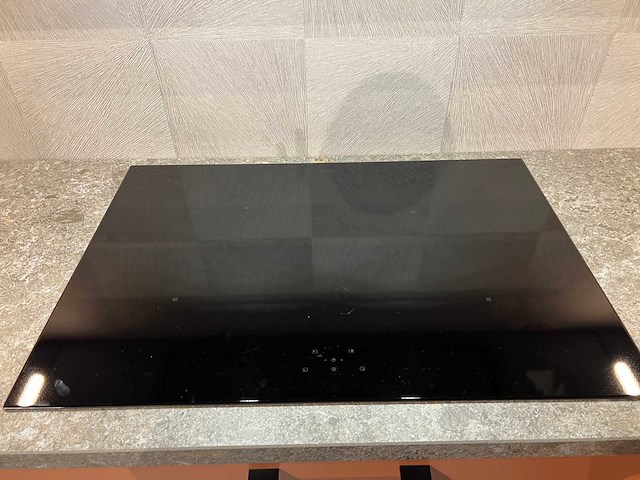 Schüller - showroomkeuken met pelgrim apparatuur - afbeelding 8 van  27