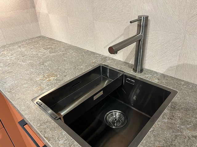 Schüller - showroomkeuken met pelgrim apparatuur - afbeelding 17 van  27