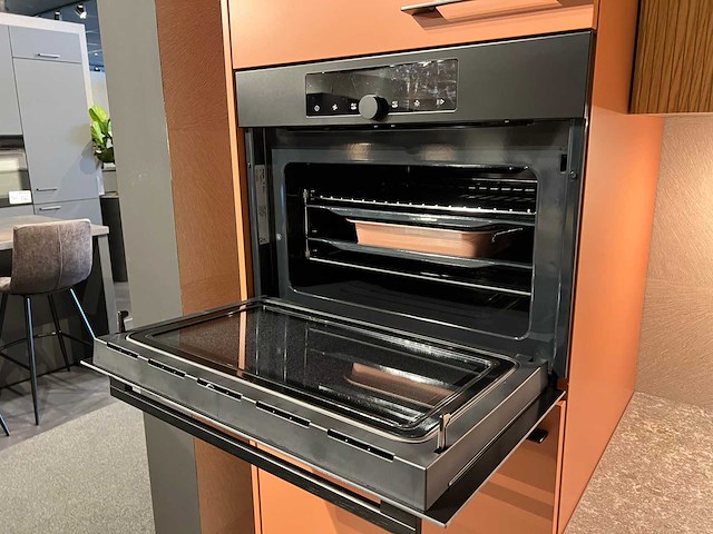 Schüller - showroomkeuken met pelgrim apparatuur - afbeelding 22 van  23