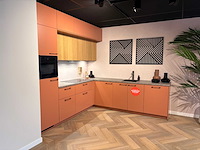 Schüller - showroomkeuken met pelgrim apparatuur - afbeelding 10 van  18