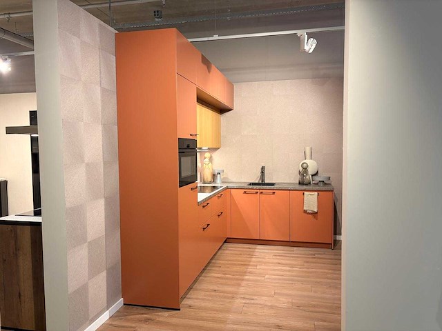 Schüller - showroomkeuken met pelgrim apparatuur - afbeelding 1 van  24