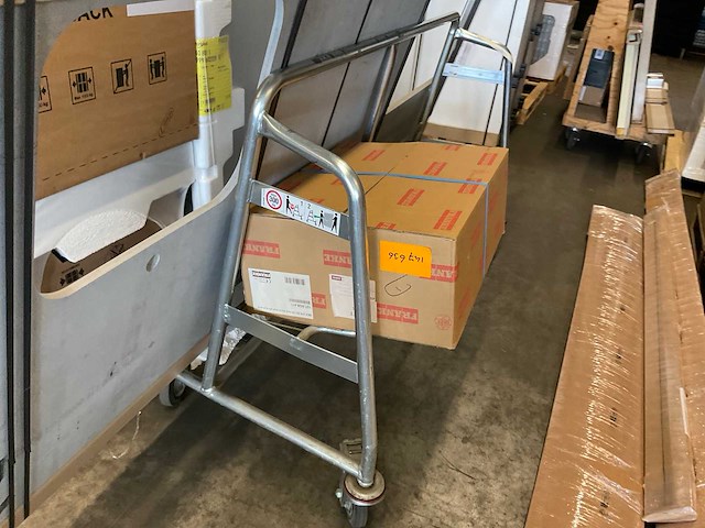 Schüller eilandkeuken met kastenwand - afbeelding 8 van  8