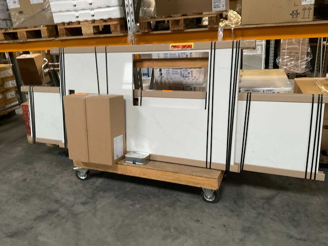 Schüller eilandkeuken met kastenwand - afbeelding 5 van  7