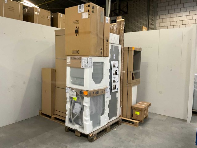 Schüller eilandkeuken met kastenwand - afbeelding 6 van  8