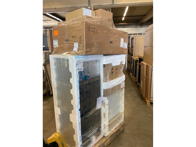 Schüller eilandkeuken met kastenwand - afbeelding 5 van  9