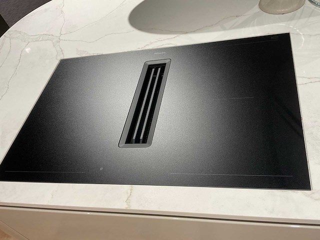 Schüller gala eiland showroomkeuken met kastenwand en coffeecorner - afbeelding 7 van  42