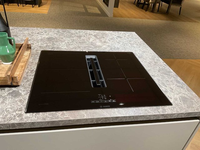 Schüller matera eiland schowroomkeuken met kastenwand - afbeelding 22 van  23