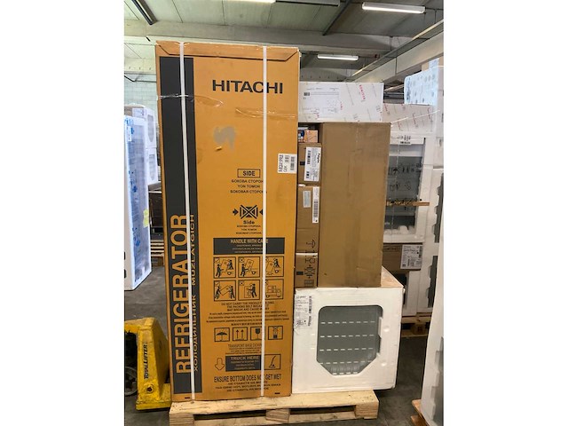 Schüller rechtopgestelde keuken met vrijstaande koelvriescombinatie - afbeelding 3 van  4