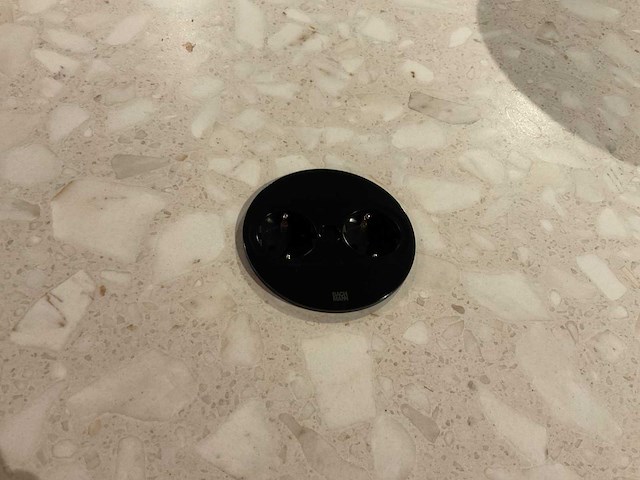 Schüller siena eiland showroomkeuken met kastenwand - afbeelding 15 van  41