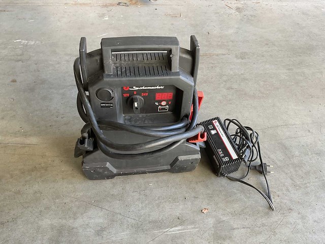 Schumacher 12v - 24v startbooster - afbeelding 1 van  5