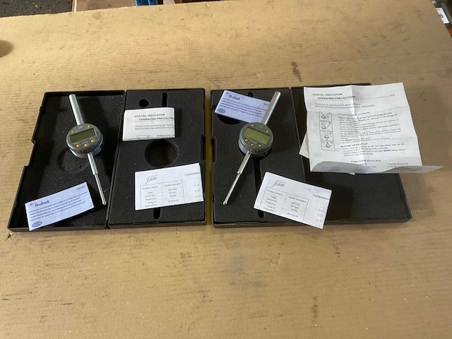 Schut 611-393 digitale meetklok (2x) - afbeelding 1 van  11