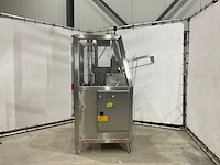 Schut systems - 2006 - sprinter f60 - dozen opzet machine - afbeelding 10 van  16