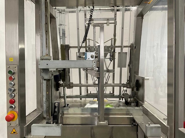 Schut systems - 2006 - sprinter f60 - dozen opzet machine - afbeelding 14 van  16