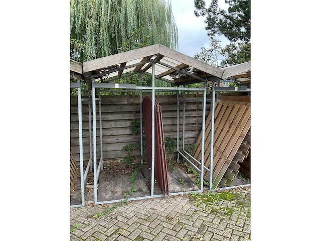 Schutting display - afbeelding 2 van  2