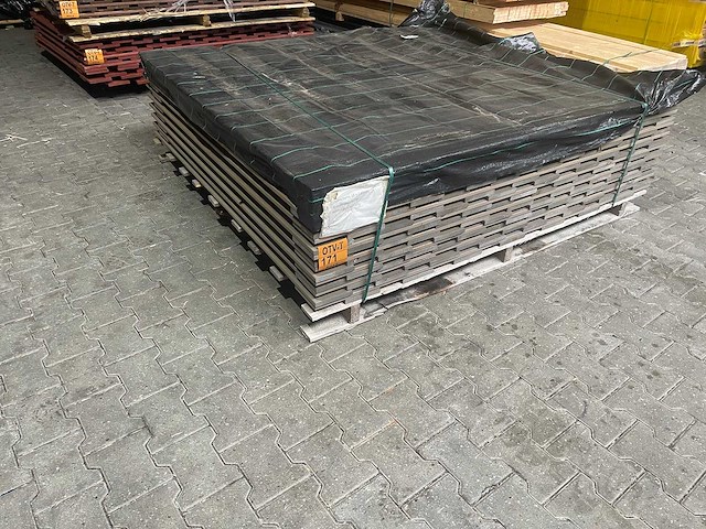 Schuttingpanelen grijs geïmpregneerd en gecoat, 1800x1800mm (9x) - afbeelding 1 van  4
