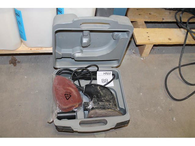 Schuurmachine tcm met schuurpads in kunststof koffer. - afbeelding 1 van  2