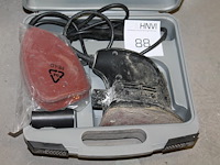 Schuurmachine tcm met schuurpads in kunststof koffer. - afbeelding 2 van  2