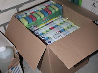 Schuursponsjes in doos. 200 stuks. - afbeelding 2 van  2