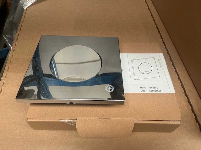 Schwab duplo 380 urinoir inbouwframe met drukplaat (4x) - afbeelding 3 van  5