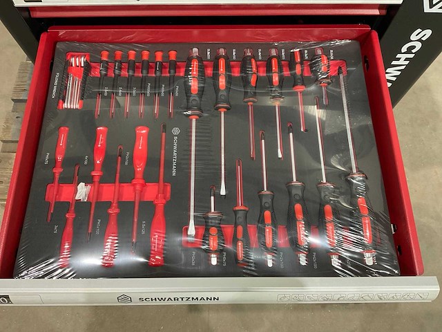 Schwartzmann - gereedschapswagen gevuld - afbeelding 7 van  12