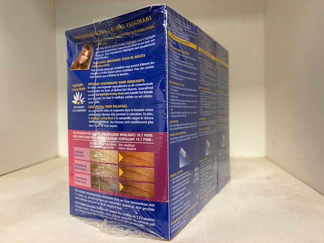 Schwarzkopf poly blonde - haarverf (300x) - afbeelding 3 van  3