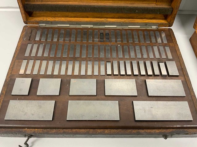 Schweizer, micro-maag bi set eindmaten en meetkalibers - afbeelding 4 van  7