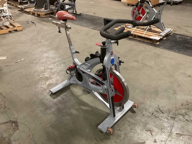 Schwinn evolution-sr spinningbike - afbeelding 2 van  5