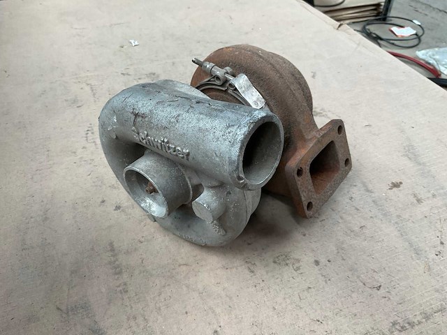 Schwitzer turbo charger - afbeelding 1 van  1