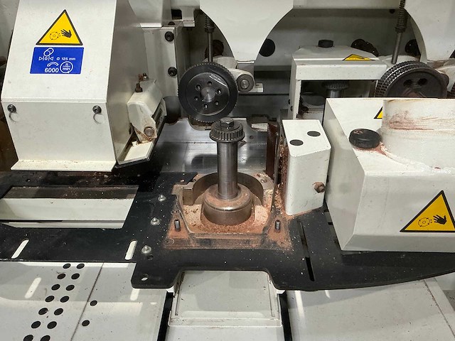 Scm - 2003 - compact p - vierzijdige profileer- en schaafmachine - afbeelding 4 van  16