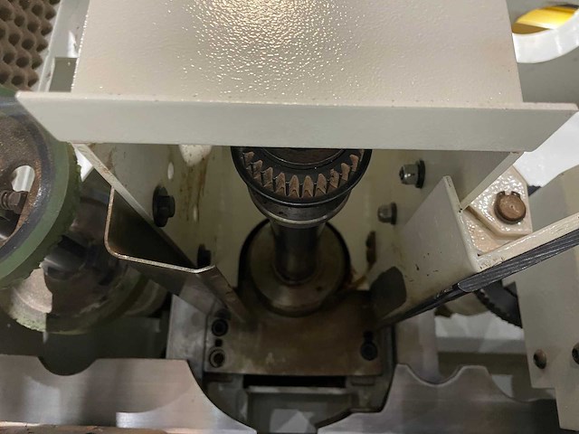 Scm - 2005 - compact p - vierzijdige profileer- en schaafmachine - afbeelding 11 van  33