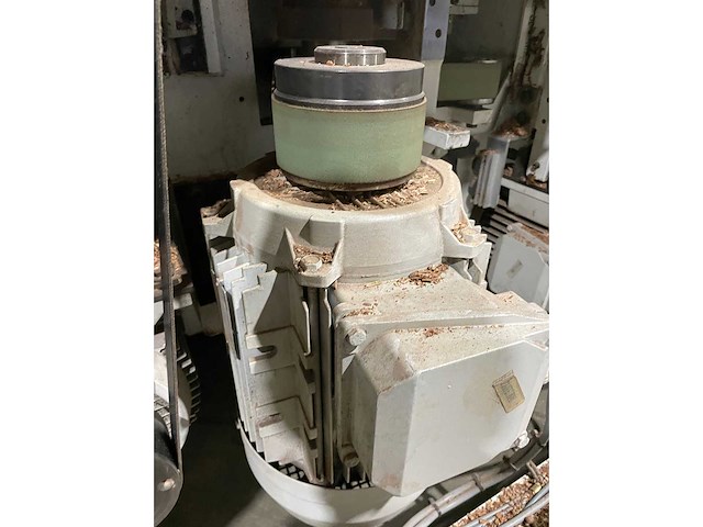 Scm - 2005 - compact p - vierzijdige profileer- en schaafmachine - afbeelding 19 van  33