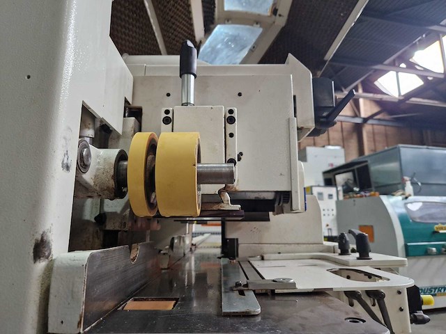 Scm - compact 23 ks - vierzijdige profileer- en schaafmachine - 2002 - afbeelding 5 van  22