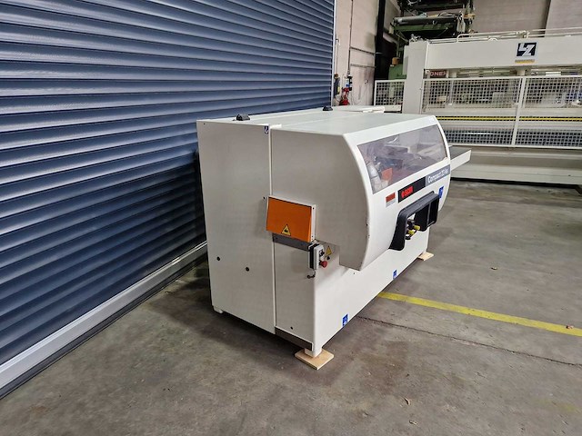 Scm - compact 23 ks - vierzijdige profileer- en schaafmachine - 2002 - afbeelding 11 van  22