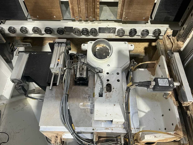Scm cyflex - 2016 - f900 - cnc-boormachine - afbeelding 70 van  87
