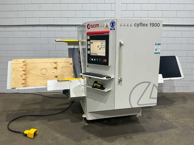 Scm cyflex - 2016 - f900 - cnc-boormachine - afbeelding 1 van  87