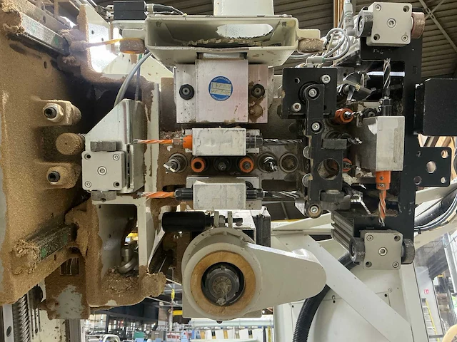 Scm cyflex - 2016 - f900 - cnc-boormachine - afbeelding 12 van  87