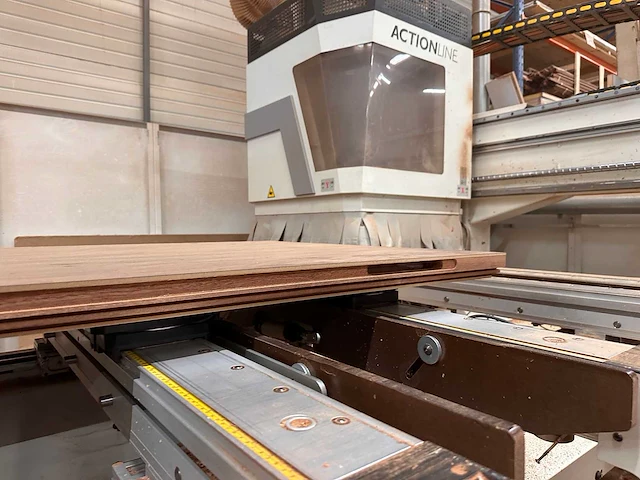 Scm record - 2006 - 110 al tvn prisma - verticale cnc -bewerkingscentra - afbeelding 23 van  30
