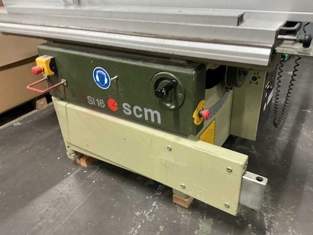 Scm si16sw formaatcirkelzaagmachine - afbeelding 11 van  12