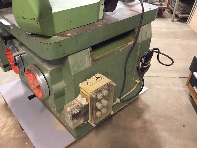 Scm t160 kantelspilfreesmachines - afbeelding 14 van  15